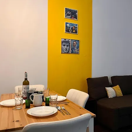 Charming Retreat In Bucharest's Old Town Apartment
