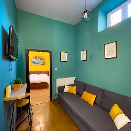Apartment Charming Retreat In Bucharest's Old Town Bucharest